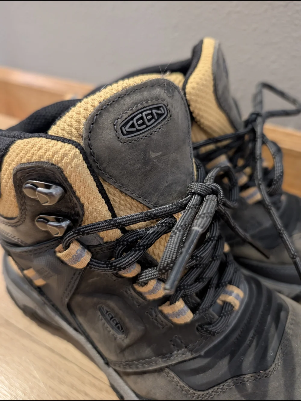 KEEN Kids Grey and Yellow Hiking Boots - Picture 5 of 7